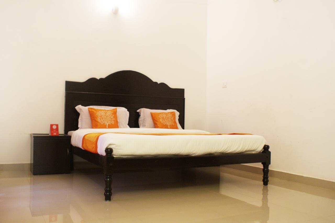 Oyo 4867 Royal Homes Alappuzha 外观 照片