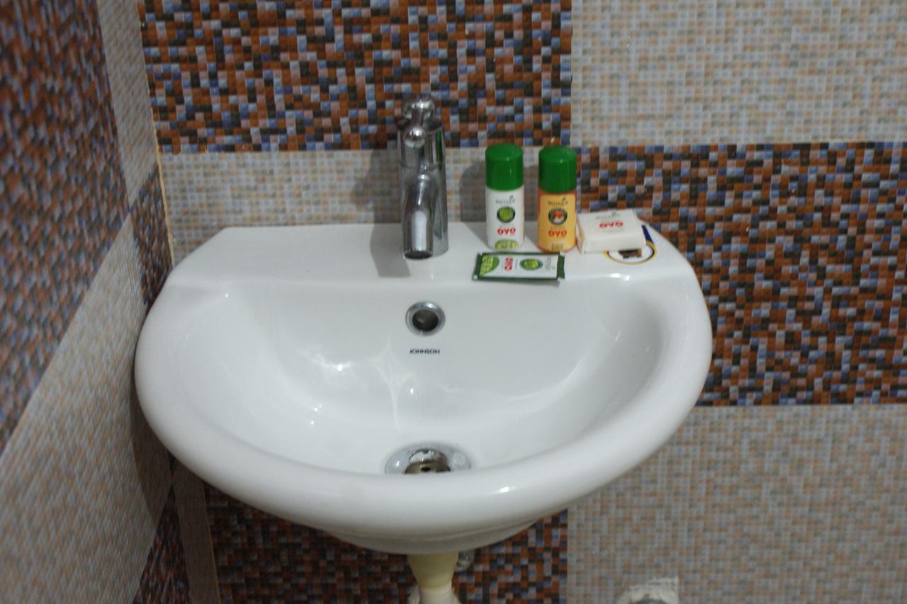 Oyo 4867 Royal Homes Alappuzha 外观 照片
